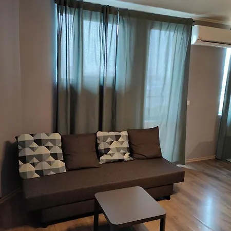 Apartamento Mladost 1 Near The Metro Sofía