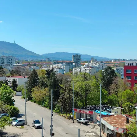 Apartament Mladost 1 Near The Metro