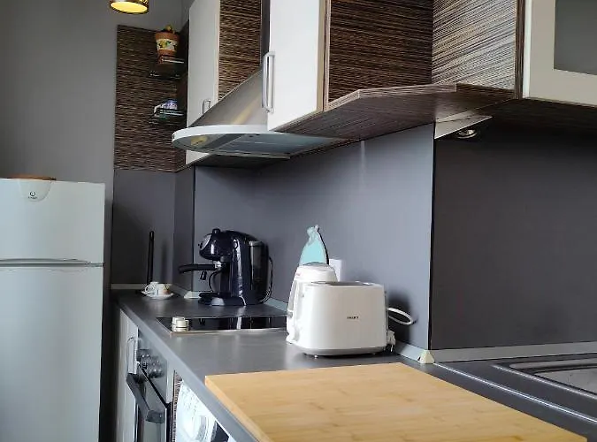 Mladost 1 Near The Metro Апартаменты *